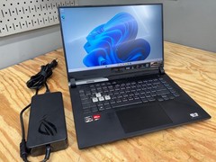 ASUS ROG Strix G15 G513QY Ryzen 9 5900HX RX 6800M 1440p 165Hz FOR PARTS/REPAIR