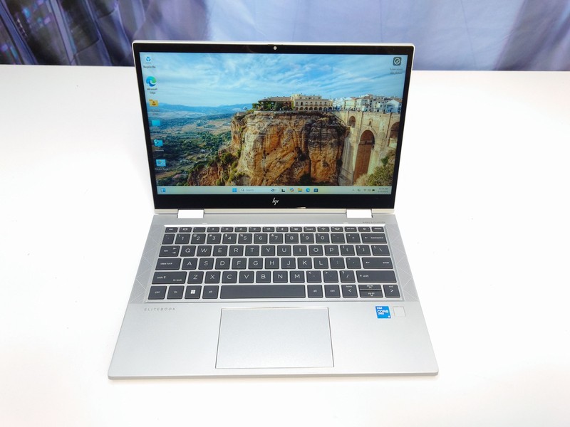 HP EliteBook x360 830 G8 13.3 Touch i5-1145G7 11th Gen 16GB RAM 256GB SSD 2-in-1 gallery