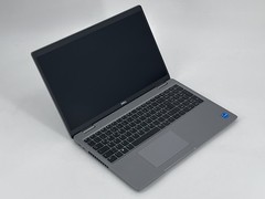 Dell Latitude 5520 15.6″ FHD i5-1145G7 16GB DDR4 512GB SSD Win11 Pro LAN Faulty