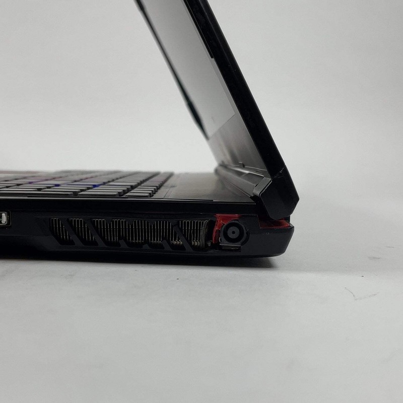 Broken MSI Raider GE63 15.6" i7-8750H 16GB RAM 128GB SSD 1TB HDD GTX 1060 gallery