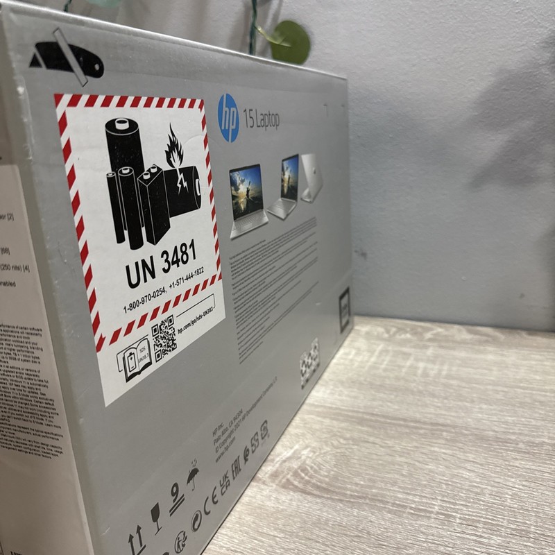 HP 15.6 FHD Touch Intel Core I3-1115G4 8GB RAM 256GB SSD Silver Windows 11 - New gallery