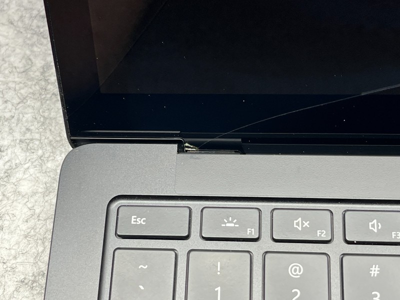 Microsoft Surface Laptop 3 13" Intel i7-1065G7 16G 512GB SSD Touch Screen *READ* gallery