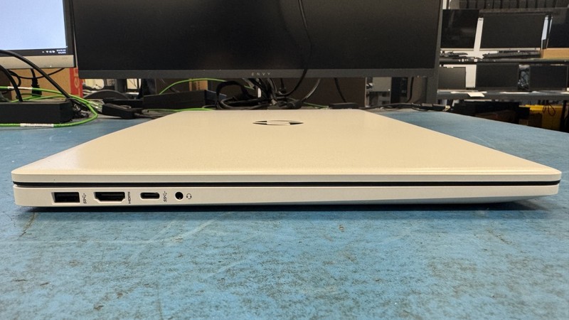 HP 17-CN0013DX 5CG1251Q6K (Grade C) gallery