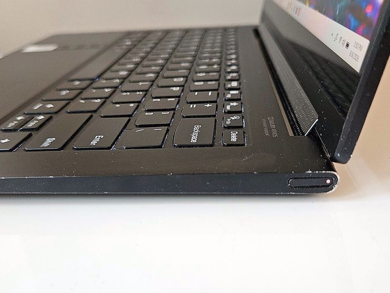 Yoga 9 14ITL5 2-in-1 TOUCH 14-inch i7-1165G7 16GB RAM 256Gb Win 11 Pro Stylus gallery