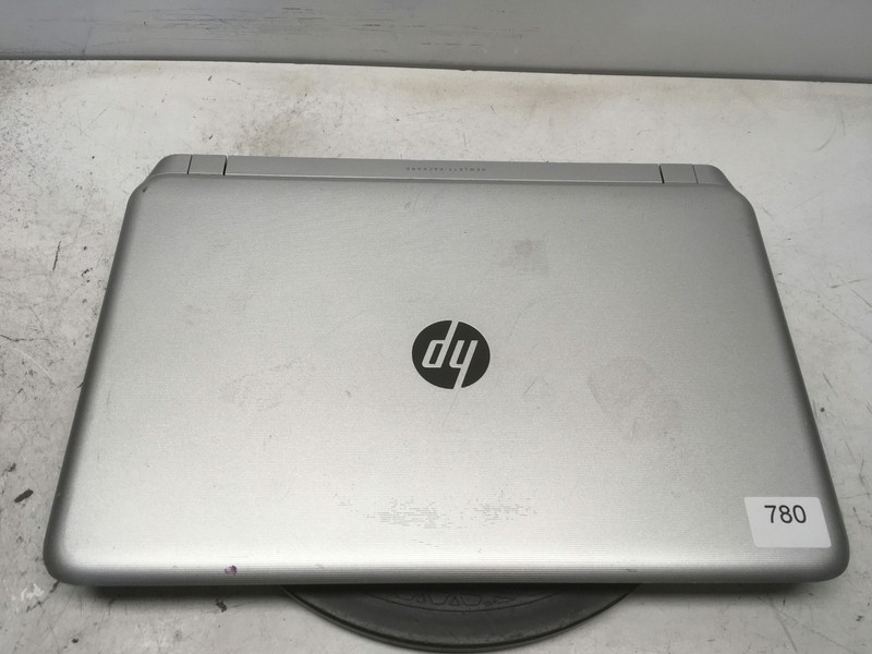 HP Pavilion 15-P051US AMD A10-5745M 2100MHz 8 GB NO HDD gallery