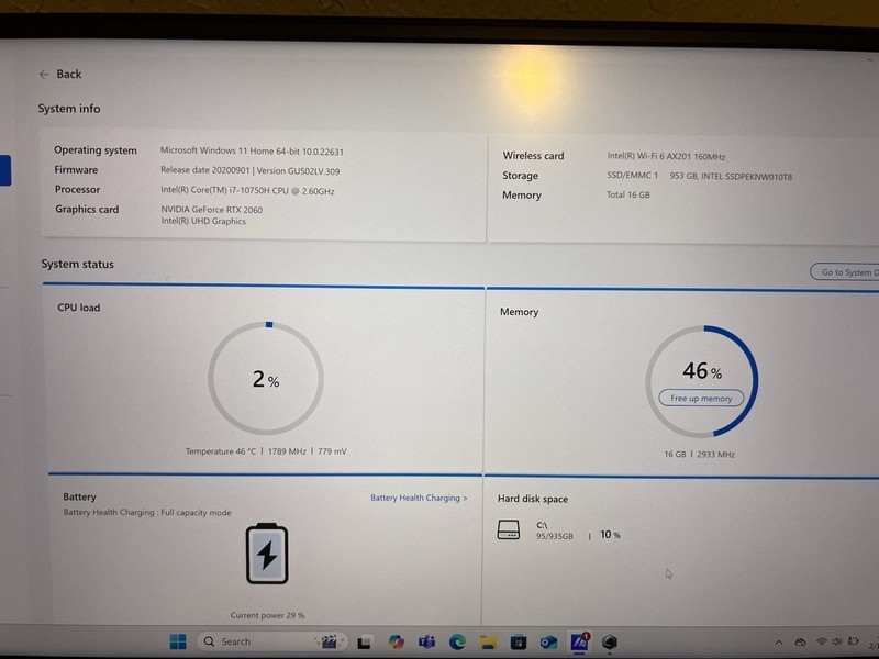 ASUS - ROG Zephyrus M15 15.6" 4K Ultra HD Gaming Laptop gallery