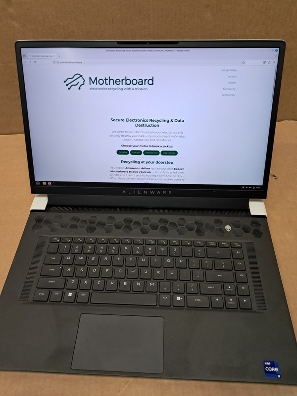 Alienware x17 R2 i9-12900H 16GB RTX 3070 - Keyboard/Mic Fail gallery