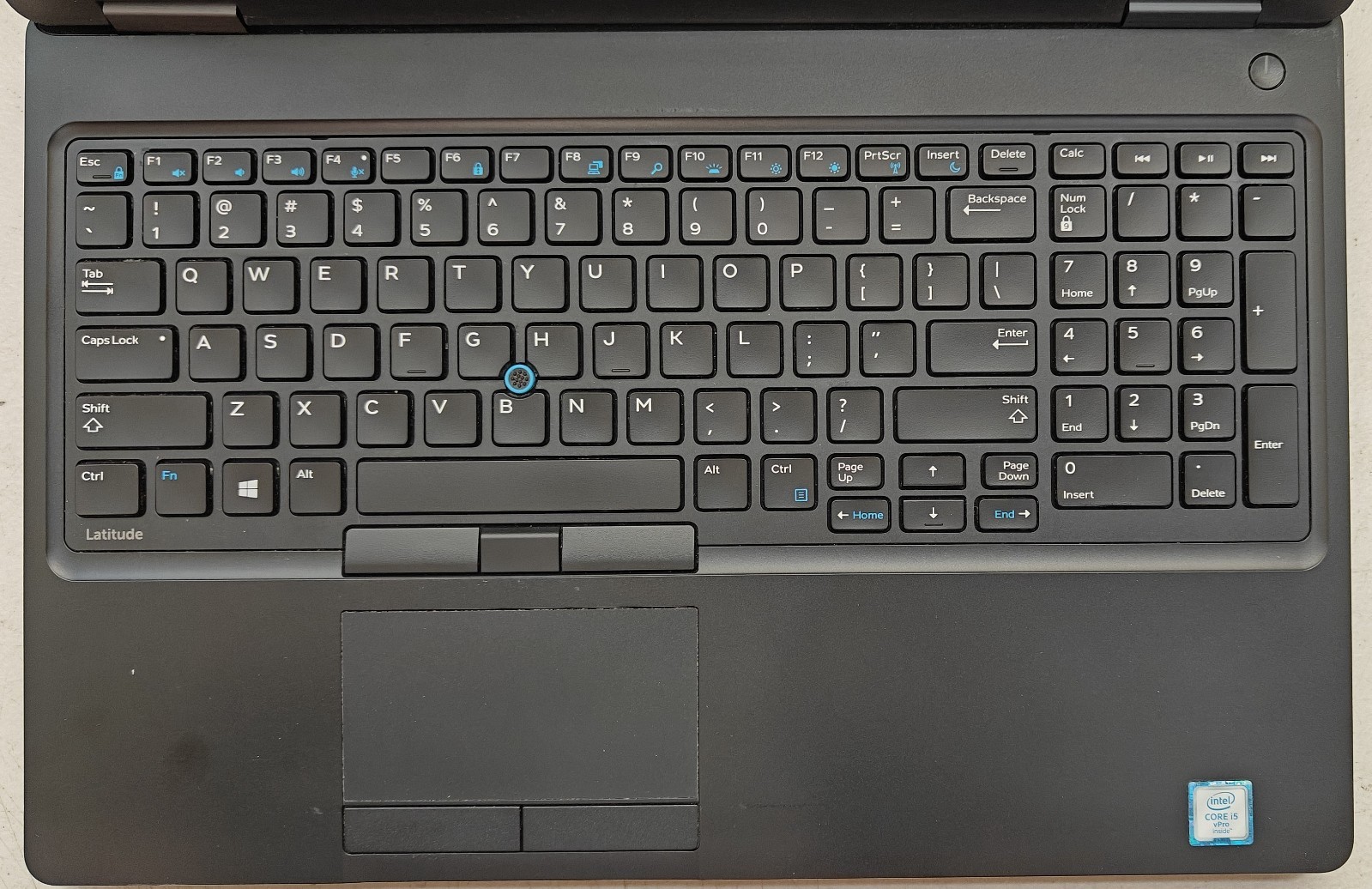 Dell Latitude 5580 i5-6300u 2.4GHz, 8GB RAM, 128GB NVMe, Zorin 18.1 Linux gallery