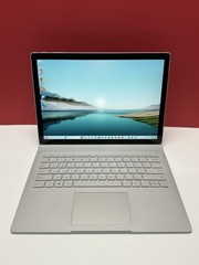Microsoft Surface Book 2 1832 i5 7300U 2.6GHz 8GB RAM 256GB SSD 2 In 1 Touch