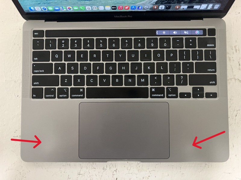Apple MacBook Pro A2251 13" Intel Iris 2.3GHz Intel Core i7-1068NG7 16GB 1TB gallery