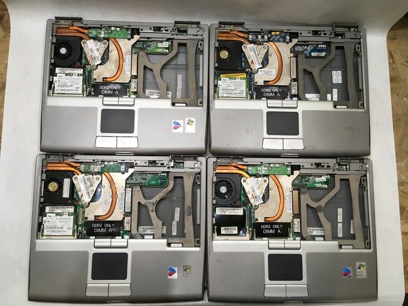 Lot of 7 D600 D610 No Screens Missing Most Components Power Dead For Parts- FT gallery