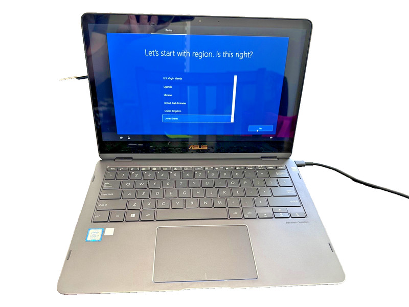 ASUS ZenBook Flip Q325UA i7 256GB SSD 16GB RAM Backlit Keys Full HD Windows 11 gallery