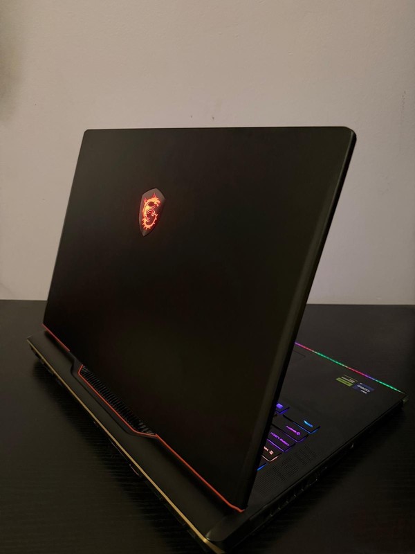 Raider GE78HX 13VG 13th Gen Intel Core i9-13950HX (2.20 GHz) 32GB RAM SSD 2TB gallery