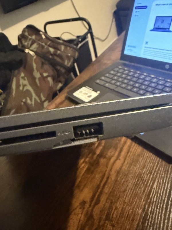 Lenovo ThinkPad Slim 3 15ABR8 16 Gb Ram 512Gb SSD gallery