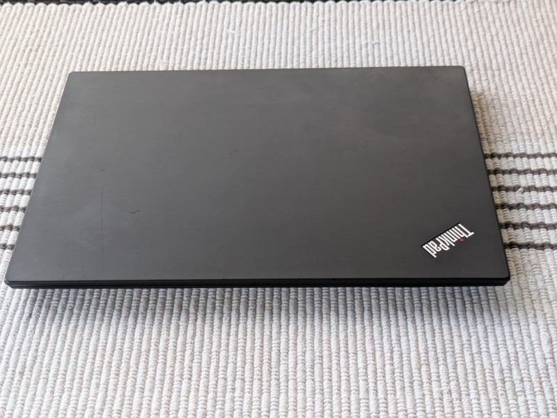 Lenovo ThinkPad T495 (Ryzen 5 Pro 3500U/24 GB RAM/500 GB SSD) gallery