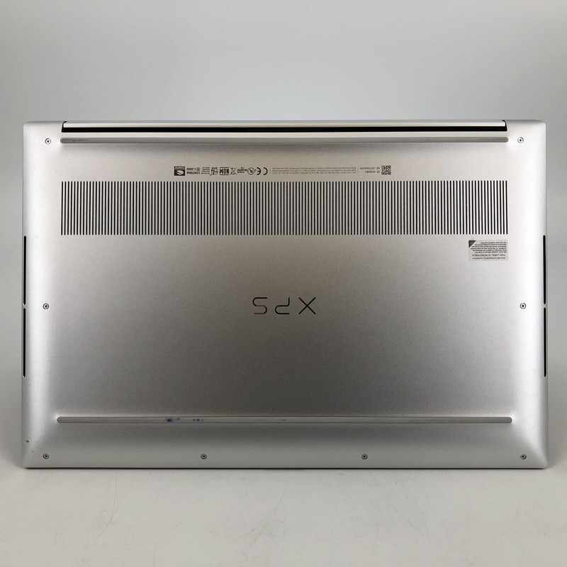 Dell XPS 9520 i7-12700H 1TB SSD, 32GB Memory RTX 3050 OLED QHD+ Touch gallery