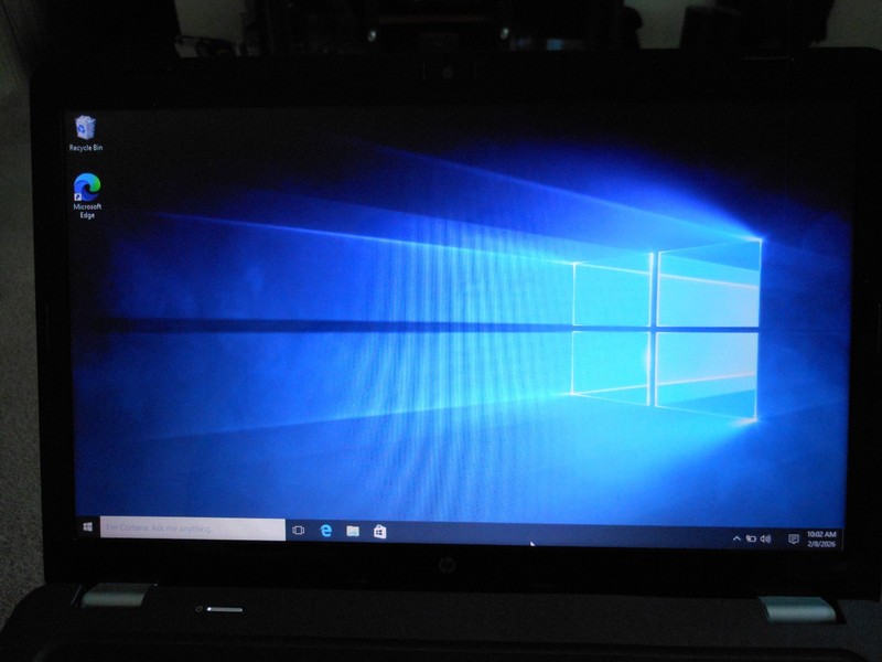 HP G62 AMD Athlon II P340Dual-core 2.20MHz 4GB 120GB SDD WINDOWS 10 PRO'' gallery