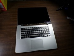 MacBook Pro “Core i7″ 2.5 15” Mid-2015 (DG) 2.5 GHz Core i7 (i7-4870HQ) 16GB RAM