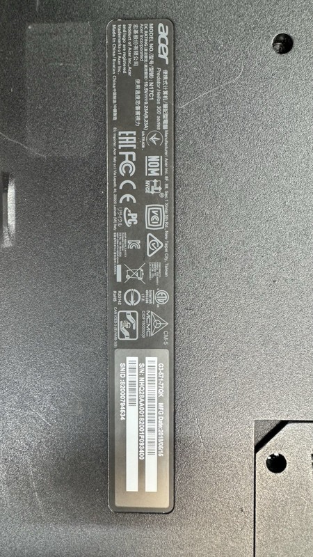 ACER PREDATOR HELIOS 300 N17C1 16gb Ram 750gb Hd gallery