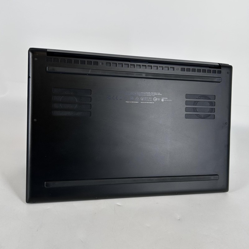 Razer Blade 15 Advanced 4K TOUCH i7-9750H 2.60GHz 16GB 1TB SSD RTX 2080 Max-Q gallery