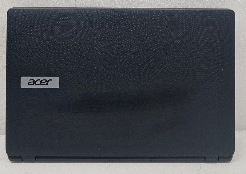 Acer Aspire ES1-512-P18H Laptop Intel Pentium N3540 4GB Ram 500 HDD NO OS (FL) gallery