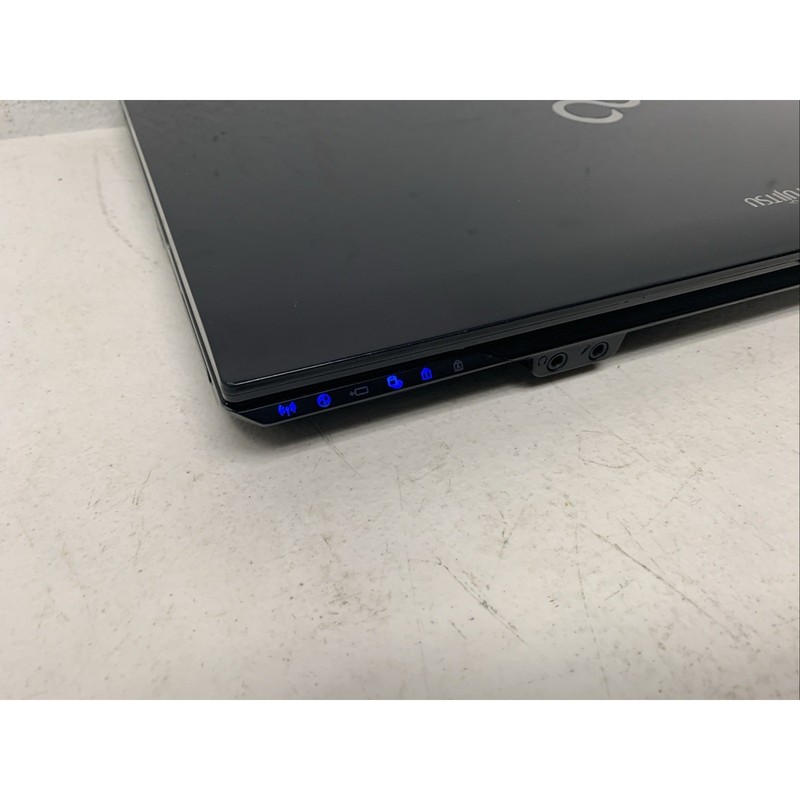 Fujitsu LIFEBOOK AH562 /i5-3230M 8GB RAM 1TB HHD WIND 10 Touch Screen gallery