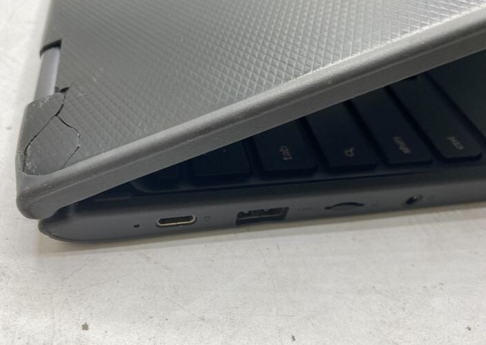 Lenovo 300e Chromebook 2nd Gen AST. 11.6" AMD A4-9120C 4GB RAM, 32GB eMMC 2in1 gallery