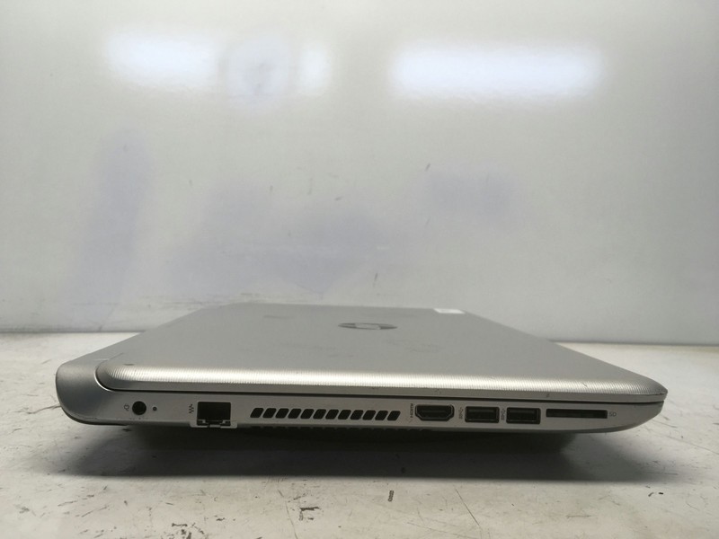 HP Pavilion 15-P051US AMD A10-5745M 2100MHz 8 GB NO HDD gallery