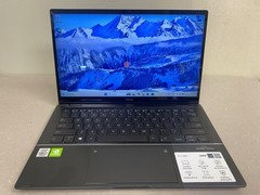 Asus ZenBook Q427FL TOUCH (i7-10th gen, 16GB RAM , 512 SSD) GeForce MX250 2 GB