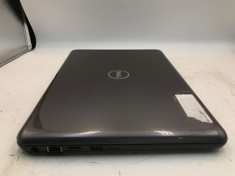Dell Latitude 3380 Intel Core i3 6th Gen 14"- BAD DISPLAY/FOR PARTS-MZ gallery