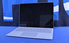 Microsoft Surface Laptop 2 1769 i5-8350U/ 8GB/ 128GB/ Win 11 (J070103)