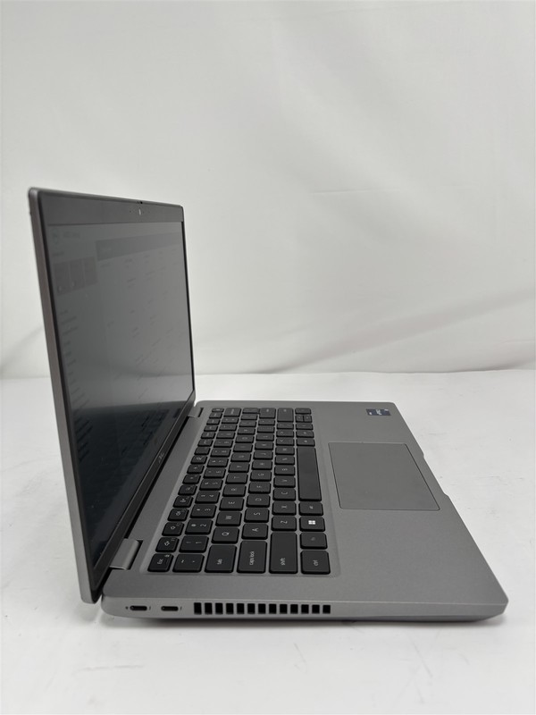 Dell Latitude 5431 14" FHD i7-1270P 256GB SSD 16GB RAM Lightweight Laptop gallery