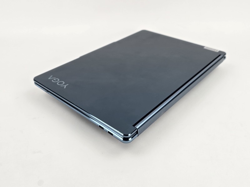 Lenovo Yoga Book 9i Dual 13.3" 2.8K OLED Ultra 7 155U 16GB 1TB - Used gallery