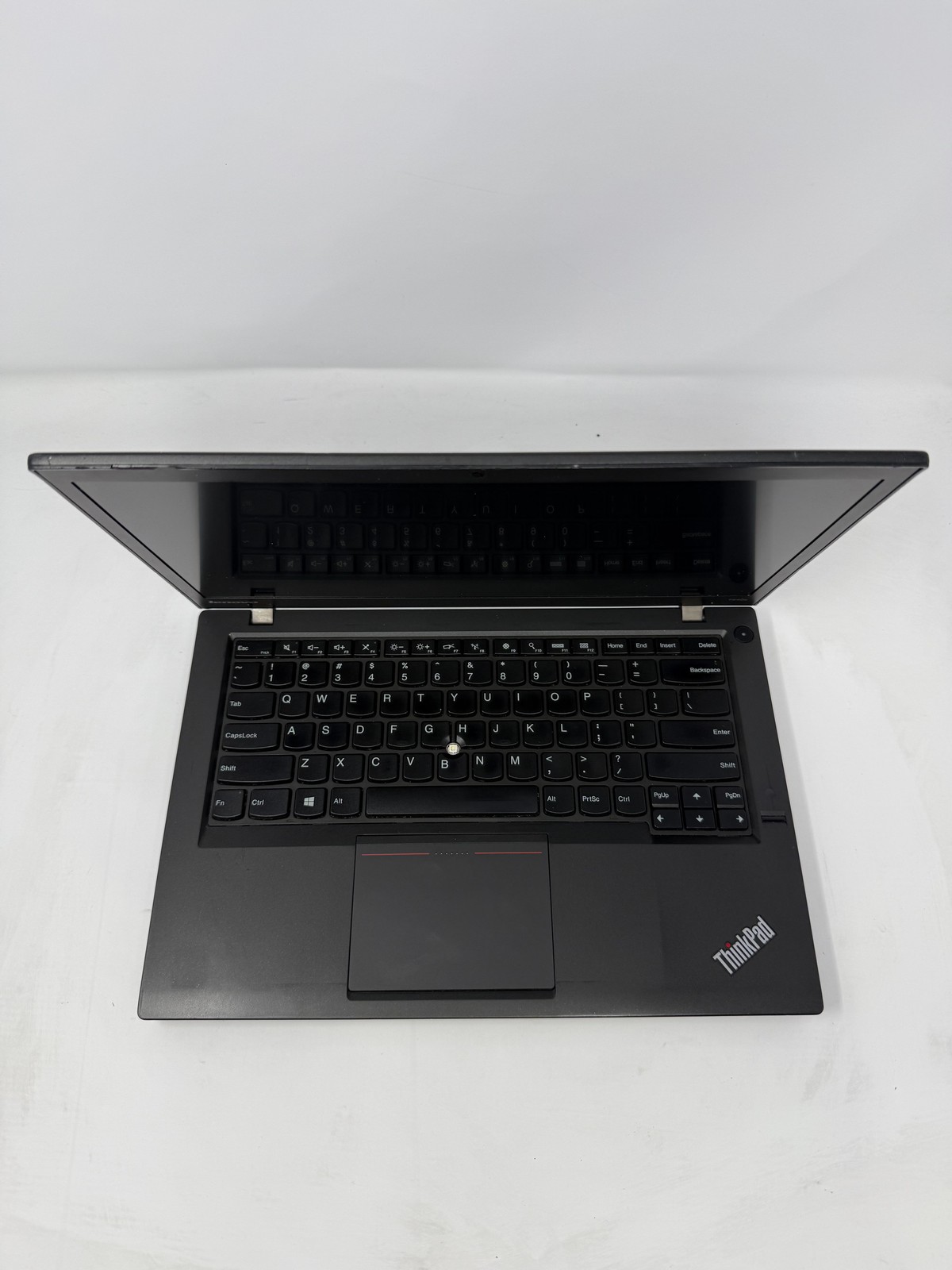 Lenovo ThinkPad T440s i5-4300U 8GB No HD None Grade C gallery
