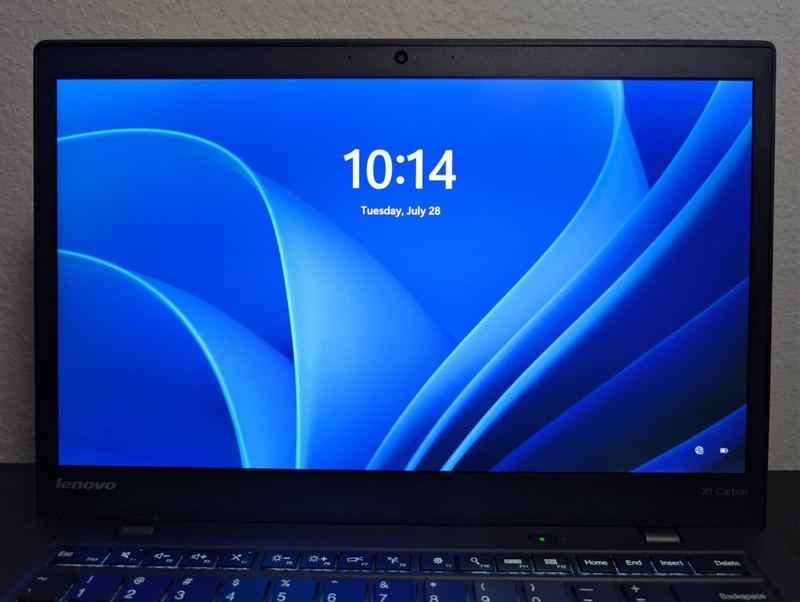Lenovo X1 Carbon 3rd Gen QHD | i7 5th 8GB RAM 256GB SSD | SIM Backlit Win 11 Pro gallery