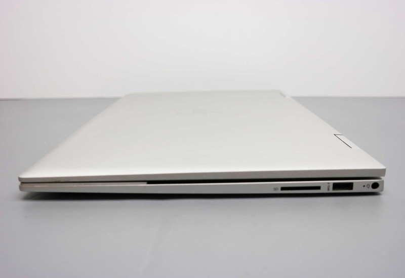 HP ENVY x360 15m-ed0023dx 15.6" Core i7-1065G7 12GB 512GB SSD gallery