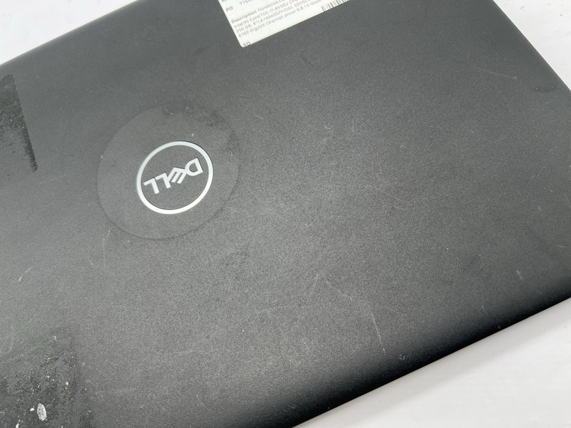 Dell Latitude 3590, i7-8550U CPU, @ 1.80GHz, 8GB RAM, 256GB SSD-No OS/Charger gallery