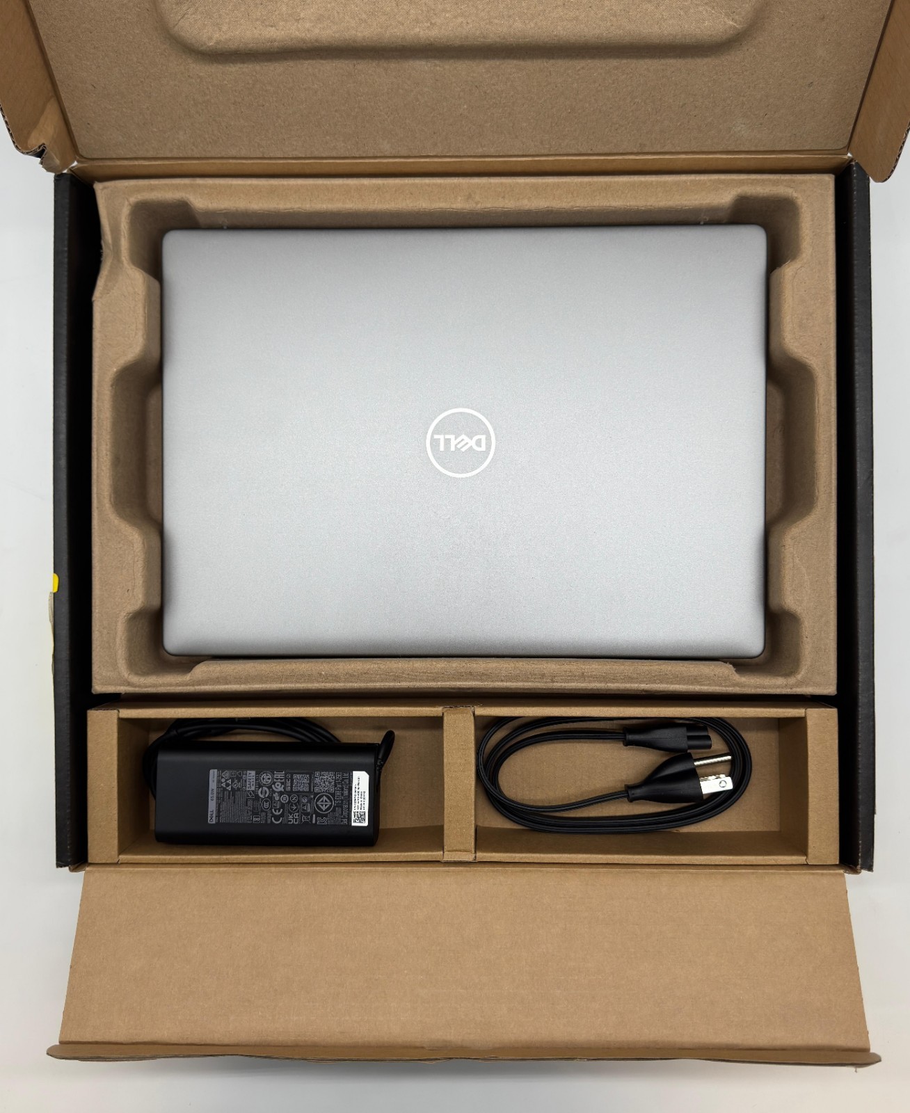 Dell Latitude 7455 14" Touch Snapdragon X Plus 16GB 512GB SSD WiFi 7 - DV9KG gallery