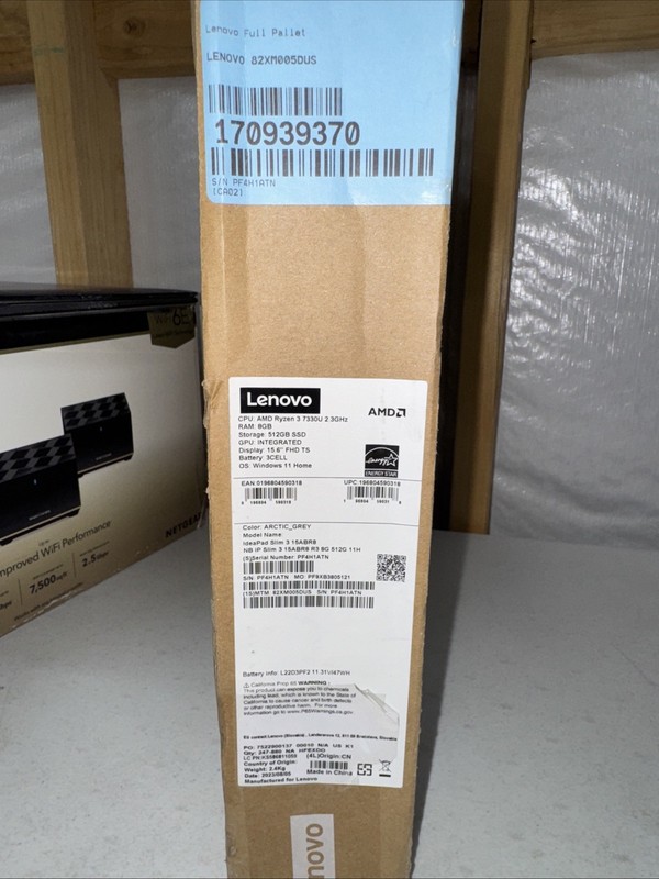 Lenovo IdeaPad Slim 3 Laptop 15.6" FHD LED Ryzen 3 7330U 512GB SSD, 8 GB RAM gallery