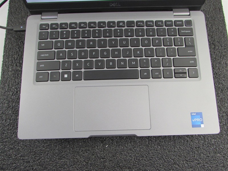 DELL LATITUDE 5330 FHD TOUCHSCREEN I5-1245U 10 CORE 512GB SSD 16GB RAM NO O.S gallery