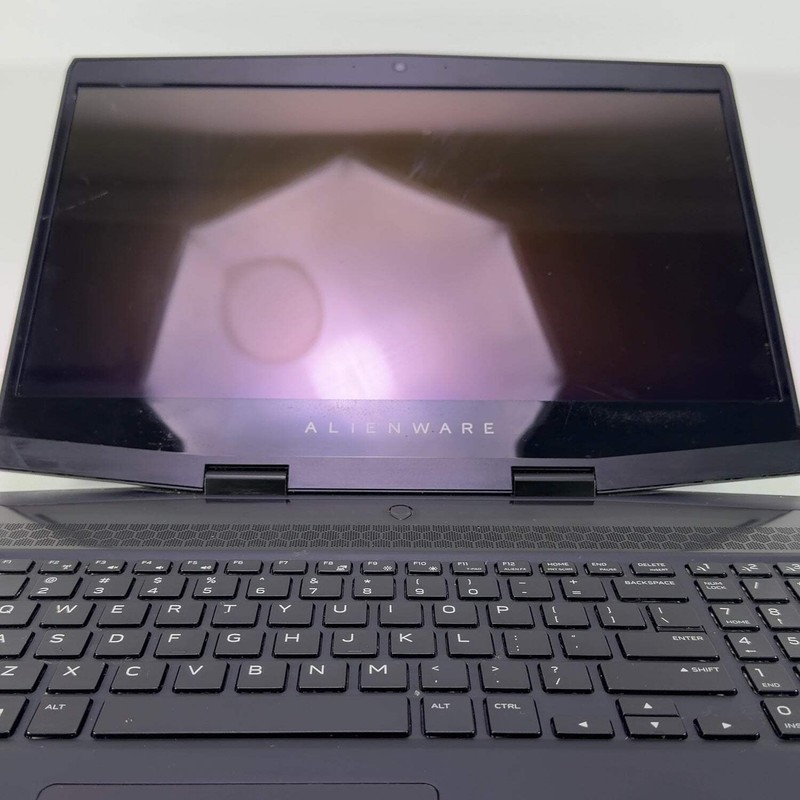 Alienware M15 15.6" i9-8950HK 2.9GHz 32GB RAM 512GB SSD GeForce RTX 2080 Max-Q gallery
