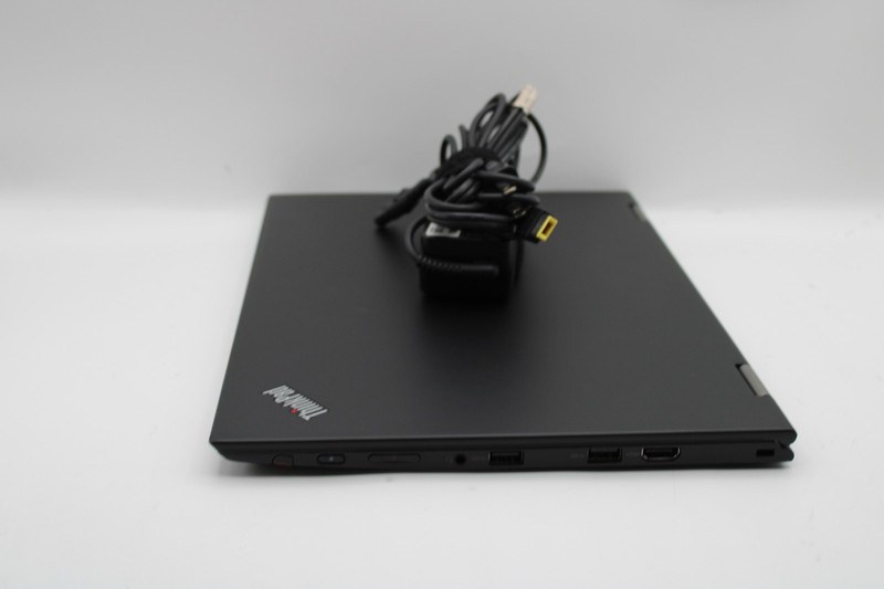 Lenovo ThinkPad X1 Yoga 2in1 Gen 1 i7-6500U 8GB RAM 256GB SSD No OS gallery