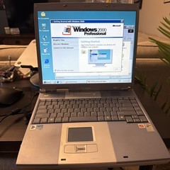 MPC TransPort T3000 14″ Laptop Pentium 1.8GHz 1GB 120GB HDD Radeon 9600M XP Pro