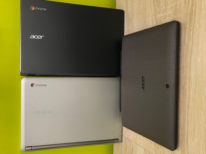 Lot of 3 compact laptops AS IS / For Parts gallery