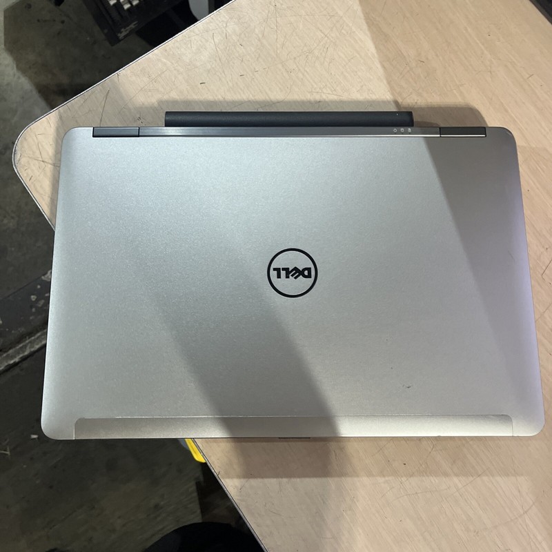 DELL PRECISION M2800 INTEL CORE I5-4210M 2.60GHZ 8GB RAM NO HD gallery