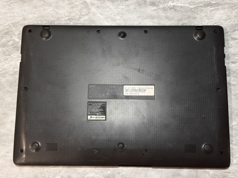 Acer Aspire One Cloudbook 14 AO1-431-C8G8 Intel Celeron 2gb RAM 32gb SSD Win 11 gallery