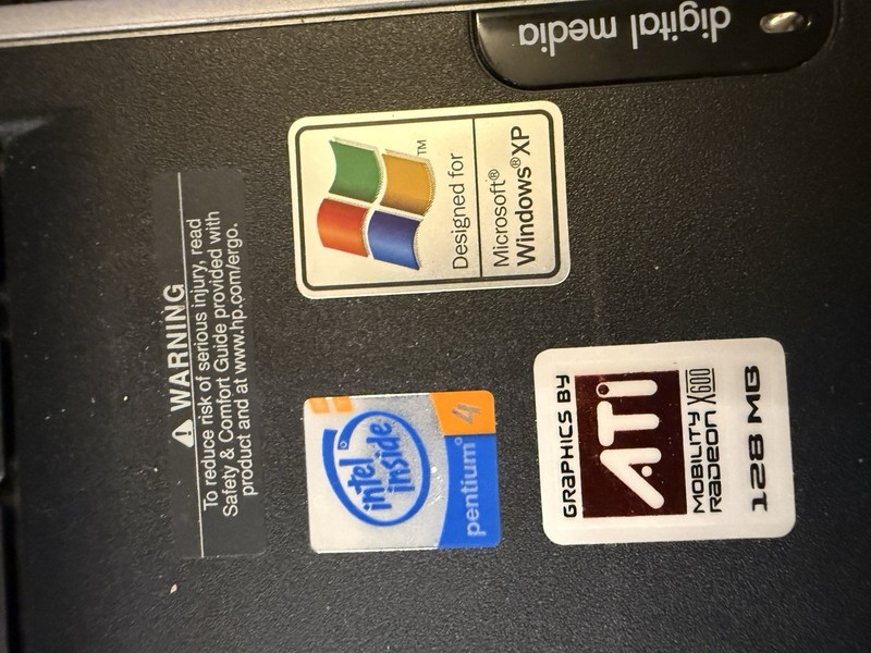 HP Pavilion ZD8000 17" Vintage Pentium4 3.0ghz XP 500mb Ram | Untested AS IS gallery