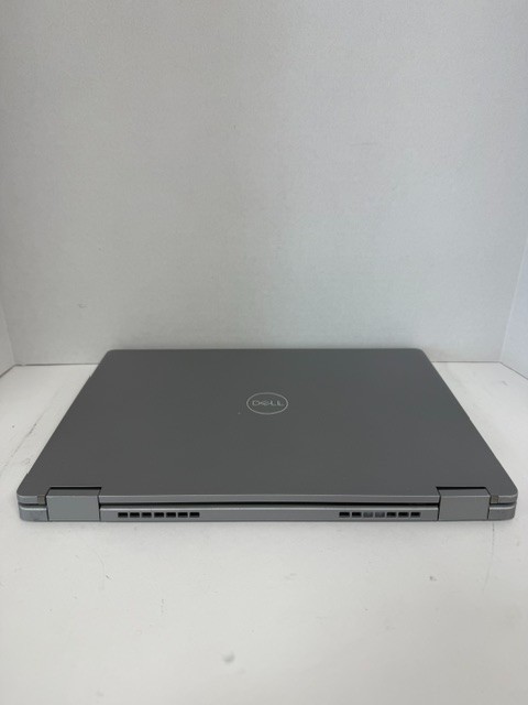 Dell Latitude 3310 2 in 1 13.3" (i5 8th Gen - 8GB RAM - 256GB SSD - Win11 Pro) gallery