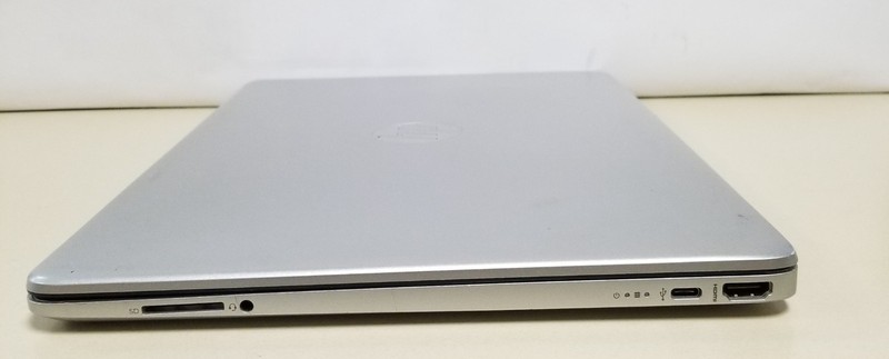 HP 15 ef1013dx Ryzen 7 4700U FHD TS 15.6" No HDD/SSD/OS gallery