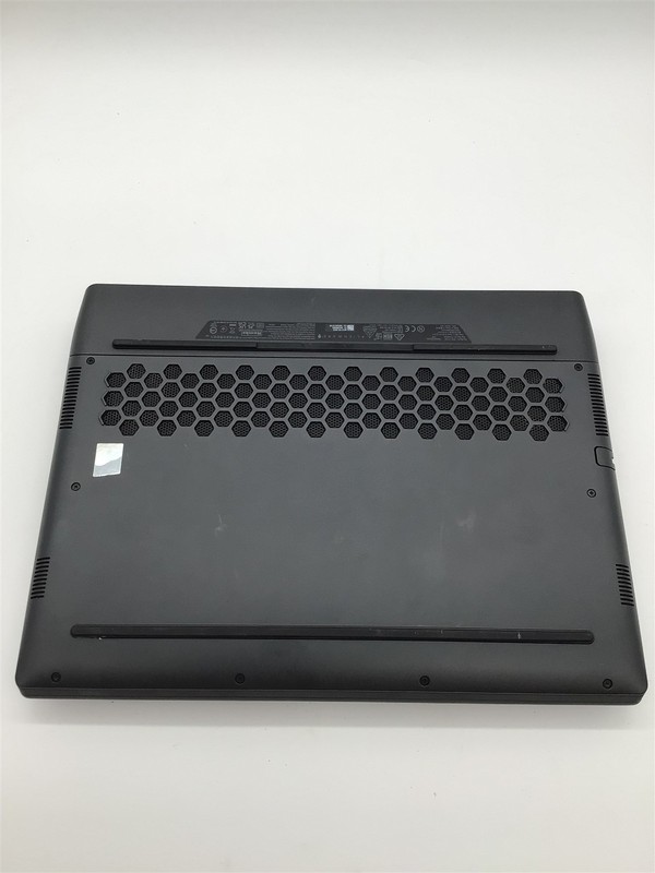 Alienware m15 R7 AMD Ryzen 9 6900HX/32GB RAM/1TB NVMe RTX 3070 Ti 8GB gallery